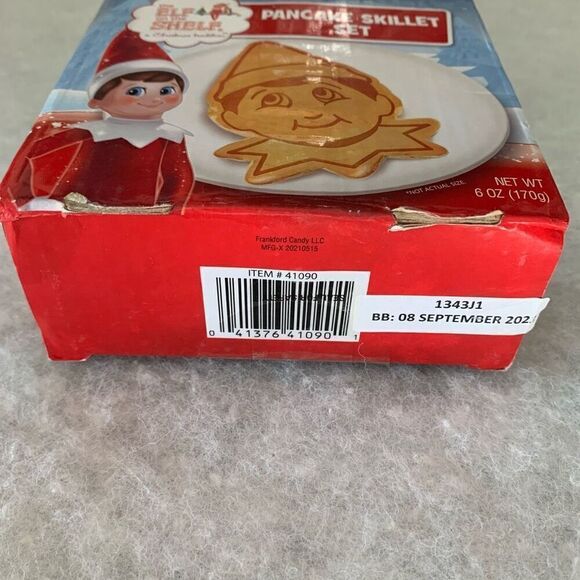 Elf on the Shelf Pancake Skillet Set *New* - Picture 5 of 5